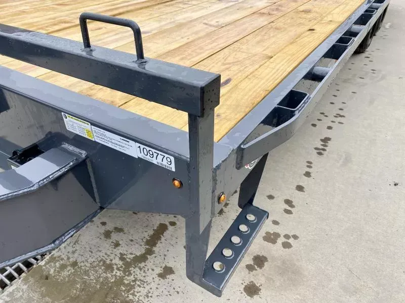 new Equipment / Flatbed Trailers Lamar Trailers  for sale, in Carlisle, PA Thumbnail 15