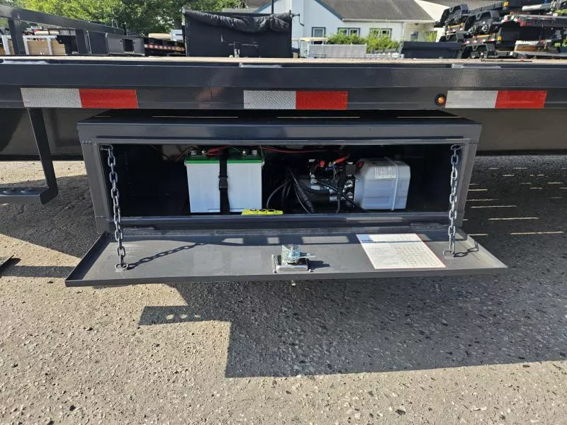 used Equipment / Flatbed Trailers Lamar Trailers  for sale, in Carlisle, PA Thumbnail 10