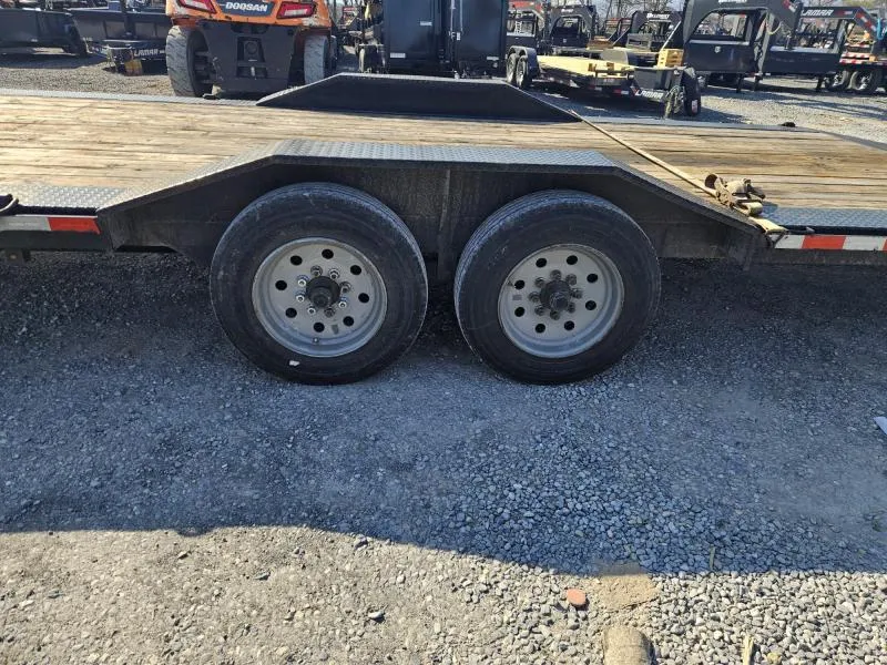 used Car Haulers / Racing Trailers Sure-Trac  for sale, in Carlisle, PA Thumbnail 14