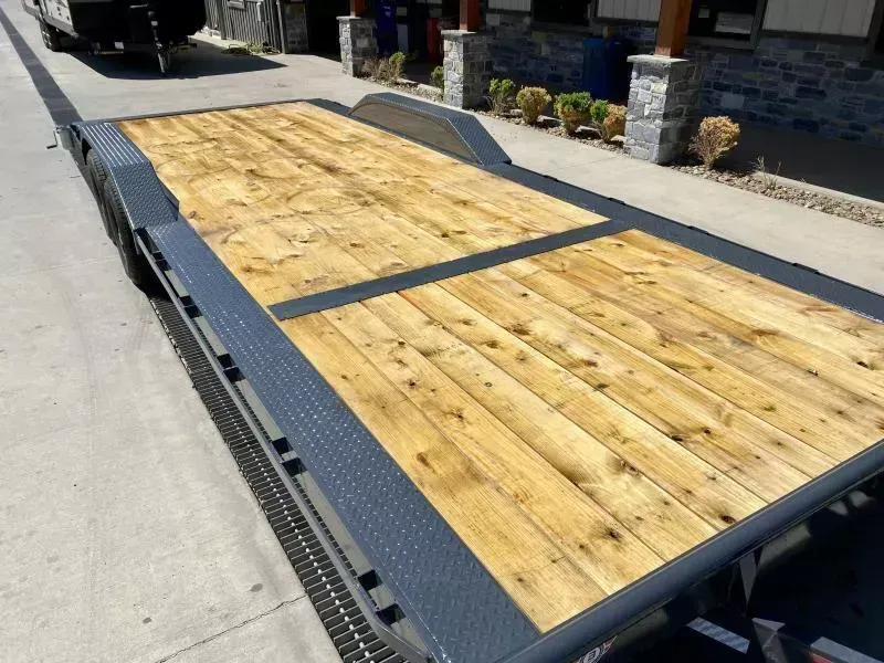 new Car Haulers / Racing Trailers Lamar Trailers  for sale, in Evans City, PA Thumbnail 12