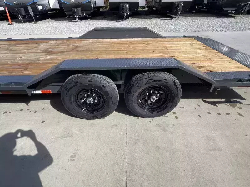 new Car Haulers / Racing Trailers Lamar Trailers  for sale, in Carlisle, PA Thumbnail 17