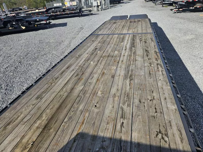 used Equipment / Flatbed Trailers Lamar Trailers  for sale, in Carlisle, PA Thumbnail 14