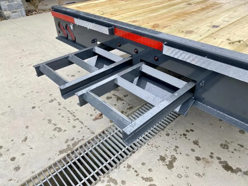 new Equipment / Flatbed Trailers Lamar Trailers  for sale, in Evans City, PA Thumbnail 20