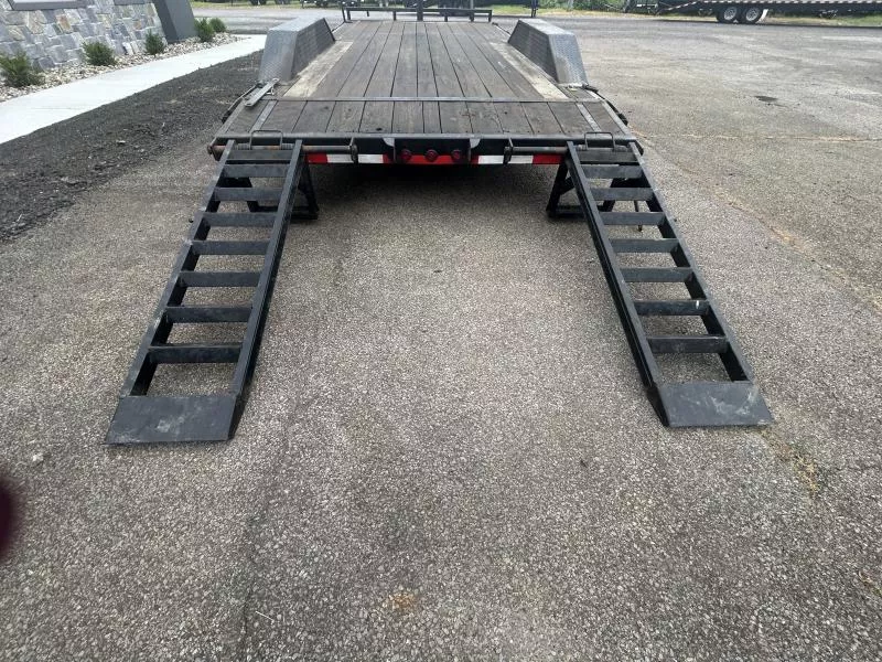 used Equipment / Flatbed Trailers Load Trail  for sale, in West Middlesex, PA Thumbnail 9