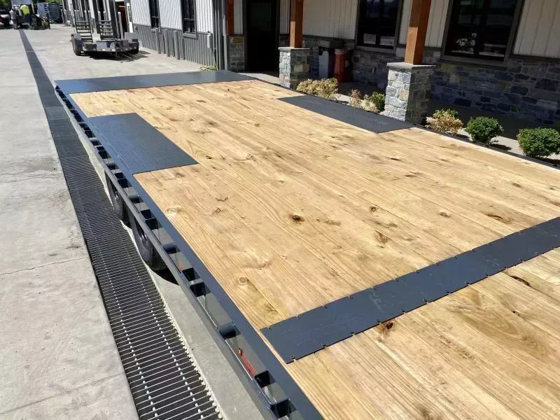 new Equipment / Flatbed Trailers Lamar Trailers  for sale, in Carlisle, PA Thumbnail 24