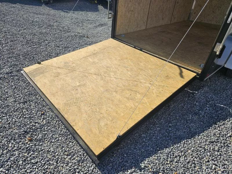 used Cargo (Enclosed) Trailers ITI Cargo  for sale, in Carlisle, PA Thumbnail 11