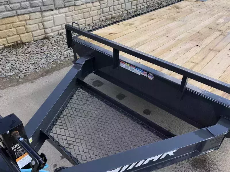 new Equipment / Flatbed Trailers Lamar Trailers  for sale, in Evans City, PA Thumbnail 13