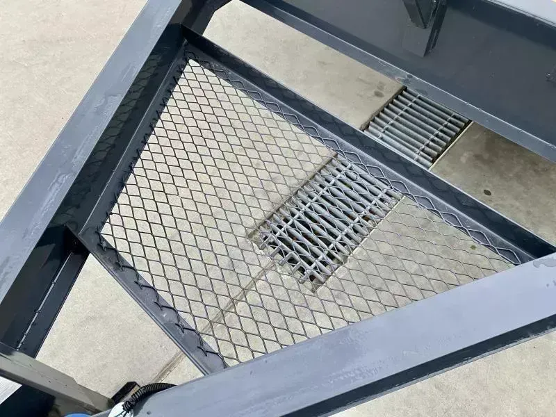 new Equipment / Flatbed Trailers Lamar Trailers  for sale, in Evans City, PA Thumbnail 12