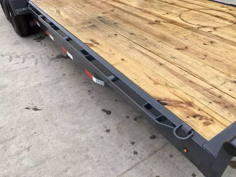 new Equipment / Flatbed Trailers Lamar Trailers for sale, in Evans City, PA Thumbnail 10