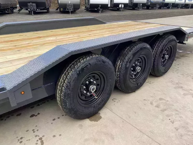 new Car Haulers / Racing Trailers Lamar Trailers  for sale, in West Middlesex, PA Thumbnail 17