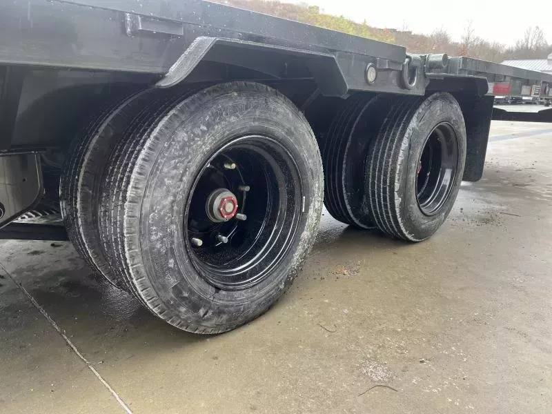 new Equipment / Flatbed Trailers MAXX-D for sale, in Irwin, PA Thumbnail 31