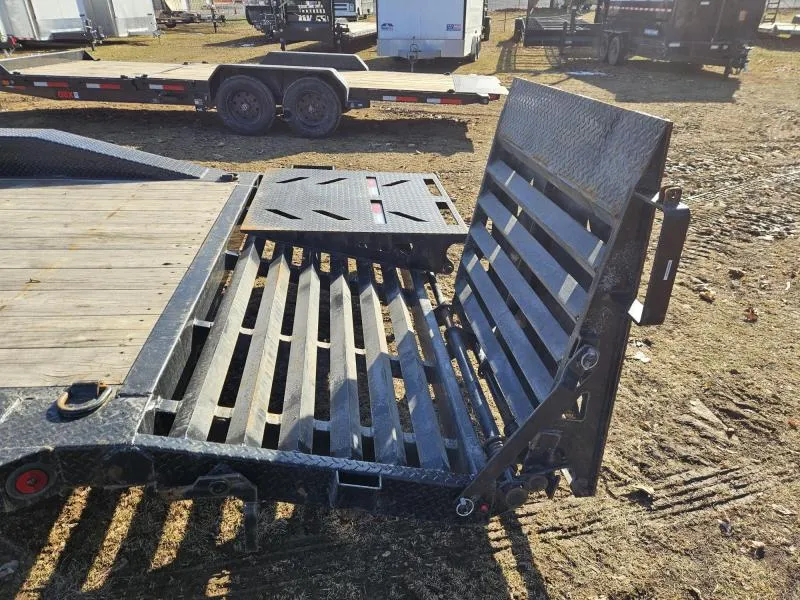 used Equipment / Flatbed Trailers Iron Bull  for sale, in Carlisle, PA Thumbnail 10