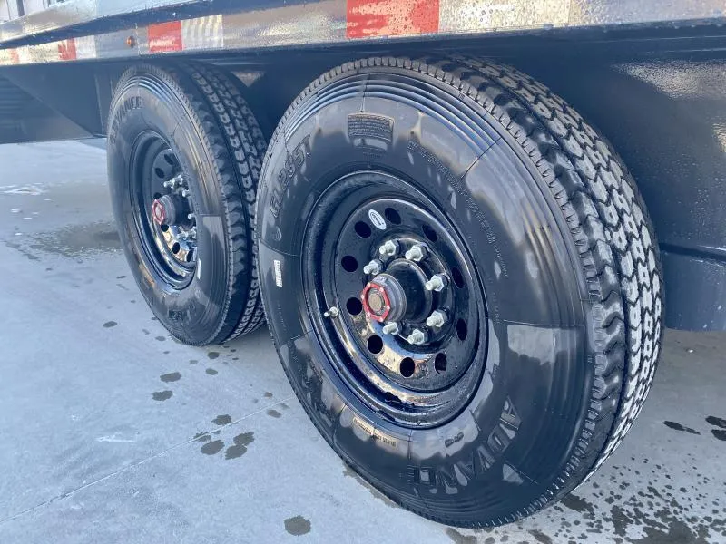 new Equipment / Flatbed Trailers Lamar Trailers  for sale, in Carlisle, PA Thumbnail 16