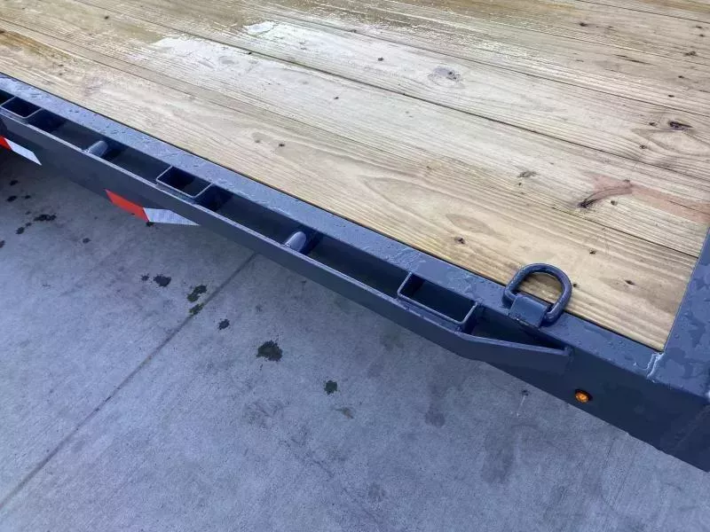 new Equipment / Flatbed Trailers Lamar Trailers  for sale, in Irwin, PA Thumbnail 11