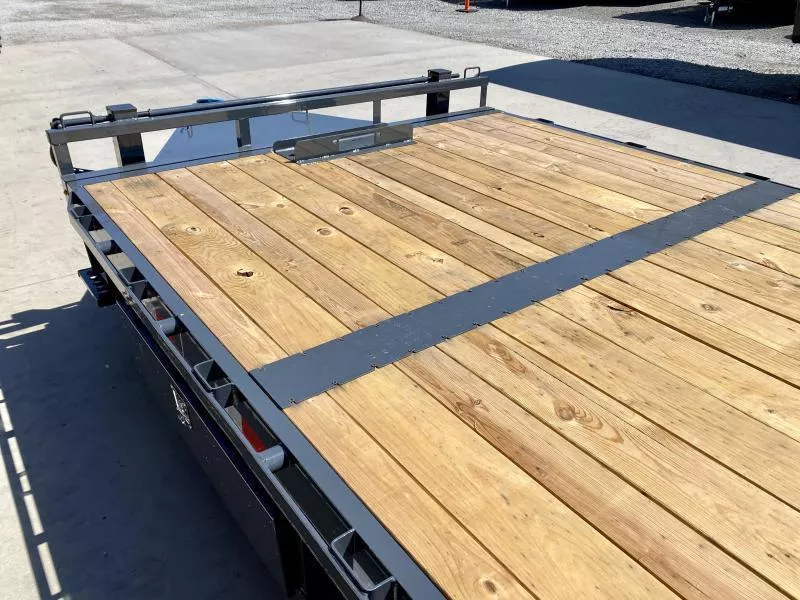 new Equipment / Flatbed Trailers Lamar Trailers for sale, in Evans City, PA Thumbnail 28
