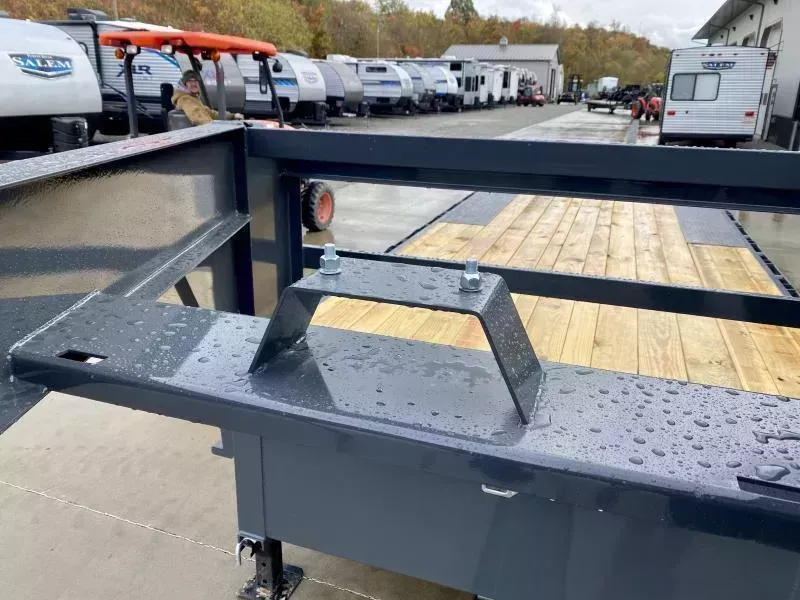 new Equipment / Flatbed Trailers Lamar Trailers  for sale, in Carlisle, PA Thumbnail 21