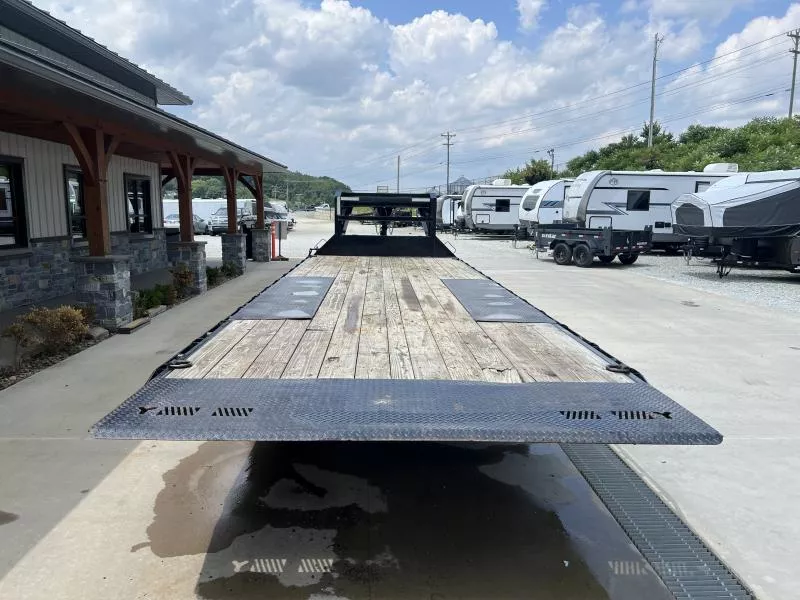 used Equipment / Flatbed Trailers Iron Bull  for sale, in Irwin, PA Thumbnail 11
