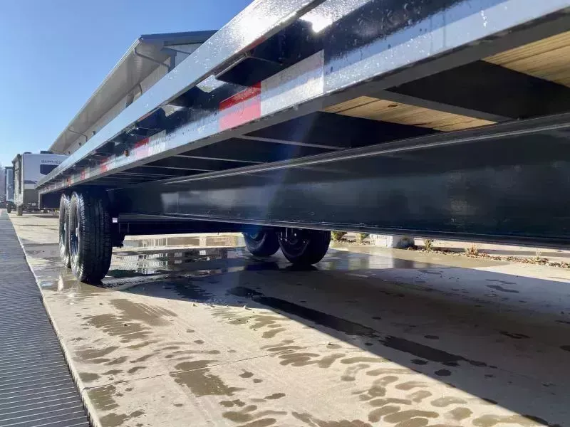 new Equipment / Flatbed Trailers Lamar Trailers  for sale, in Evans City, PA Thumbnail 16