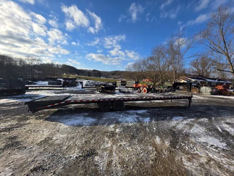 used Equipment / Flatbed Trailers Sure-Trac  for sale, in Irwin, PA Thumbnail 4