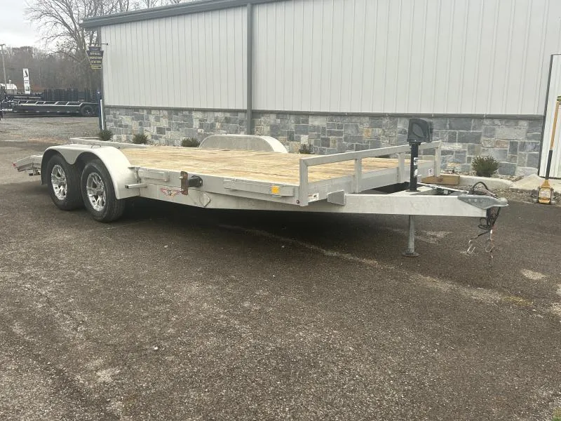 USED 2020 7X18 7,000 GVW Aluminum Car Hauler * SLIDE IN RAMPS * SPARE TIRE MOUNT * STAKE POCKETS & RUB RAILS * ELECTRIC JACKS * ALUMINUM RAMPS *