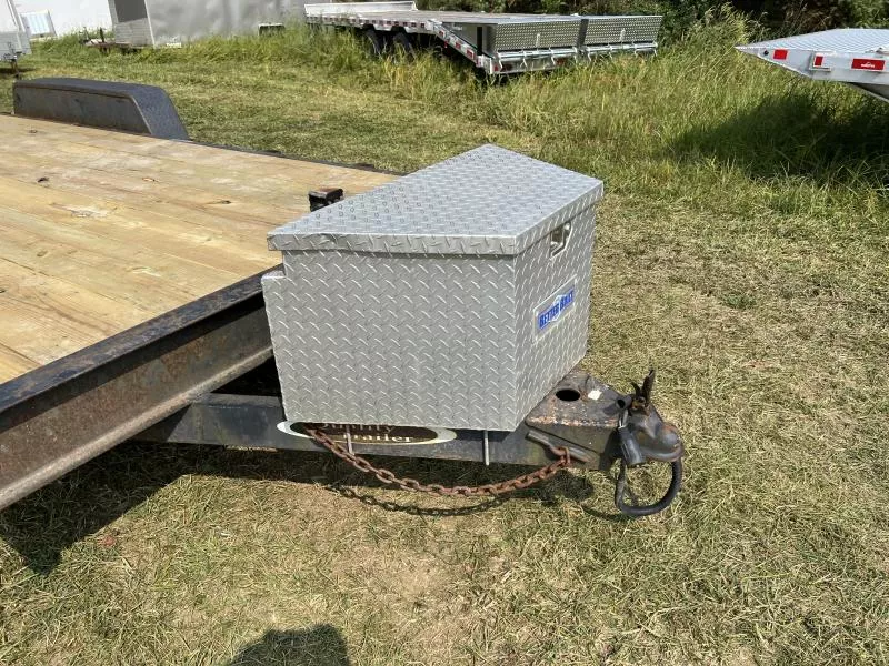 used Equipment / Flatbed Trailers Quality Trailers  for sale, in Evans City, PA Thumbnail 9