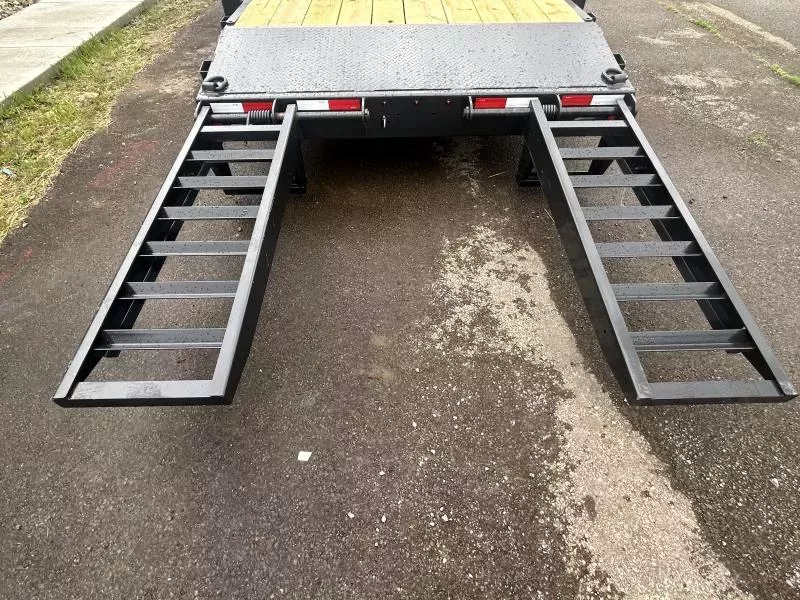 new Equipment / Flatbed Trailers Hillcrest Trailers  for sale, in Carlisle, PA Thumbnail 10