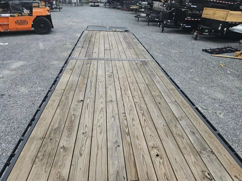 used Equipment / Flatbed Trailers Lamar Trailers  for sale, in Carlisle, PA Thumbnail 13