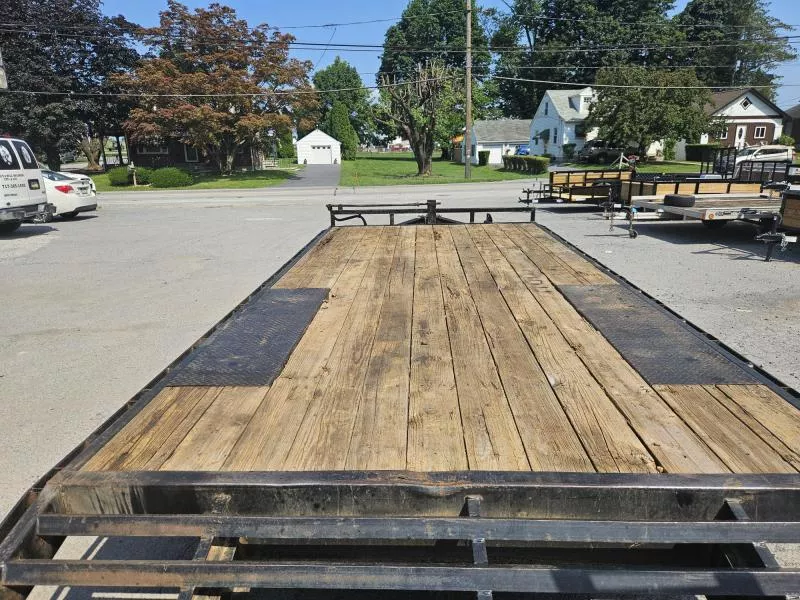 used Equipment / Flatbed Trailers PJ Trailers  for sale, in Carlisle, PA Thumbnail 9