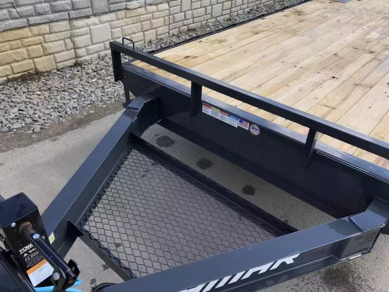 new Equipment / Flatbed Trailers Lamar Trailers  for sale, in Irwin, PA Thumbnail 13