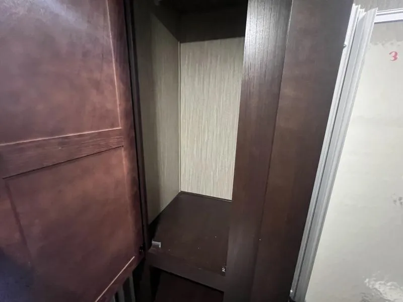 used Stock / Stock Combo Trailers Bison Trailers  for sale, in Irwin, PA Thumbnail 12