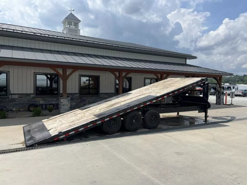 used Equipment / Flatbed Trailers Iron Bull  for sale, in Irwin, PA Thumbnail 3