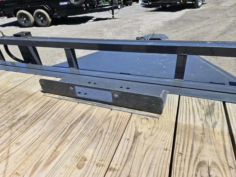 used Equipment / Flatbed Trailers Lamar Trailers  for sale, in Carlisle, PA Thumbnail 15