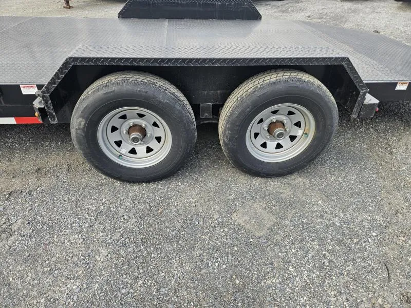 used Car Haulers / Racing Trailers Cam Superline  for sale, in Carlisle, PA Thumbnail 10