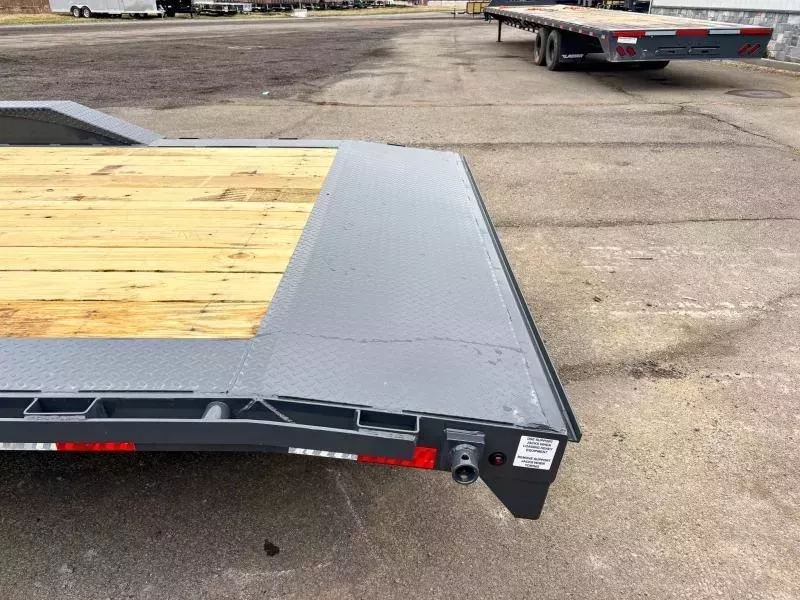new Car Haulers / Racing Trailers Lamar Trailers  for sale, in Carlisle, PA Thumbnail 16