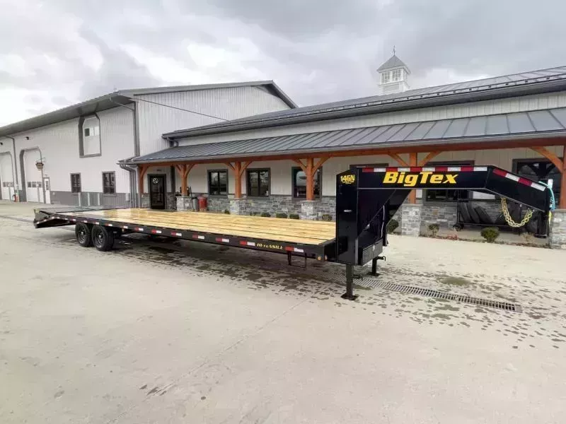 2026 Big Tex Trailers 16GN 102x40' HD Gooseneck Beavertail Deckover Trailer 17500# GVW * FULL WIDTH RAMPS * 12" PIERCED I-BEAM FRAME * DUAL JACKS * TOOLBOX * 17.5" 16-PLY RUBBER * OIL BATH HUBS