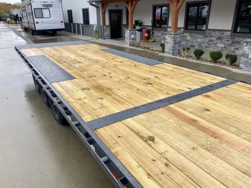 new Equipment / Flatbed Trailers Lamar Trailers  for sale, in Carlisle, PA Thumbnail 24