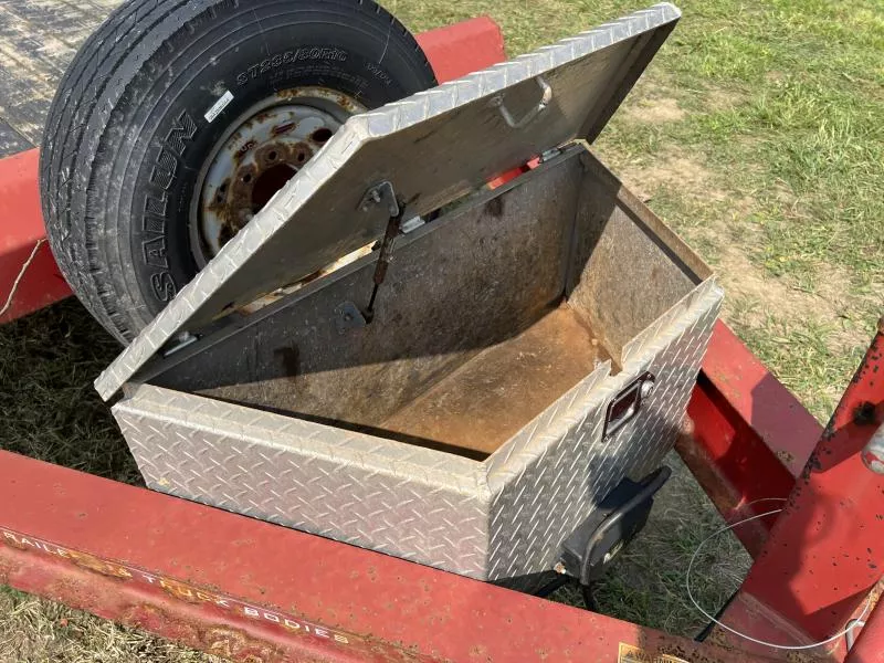 used Equipment / Flatbed Trailers Moritz International  for sale, in Evans City, PA Thumbnail 10