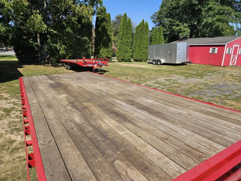 used Equipment / Flatbed Trailers Load Trail  for sale, in Carlisle, PA Thumbnail 9