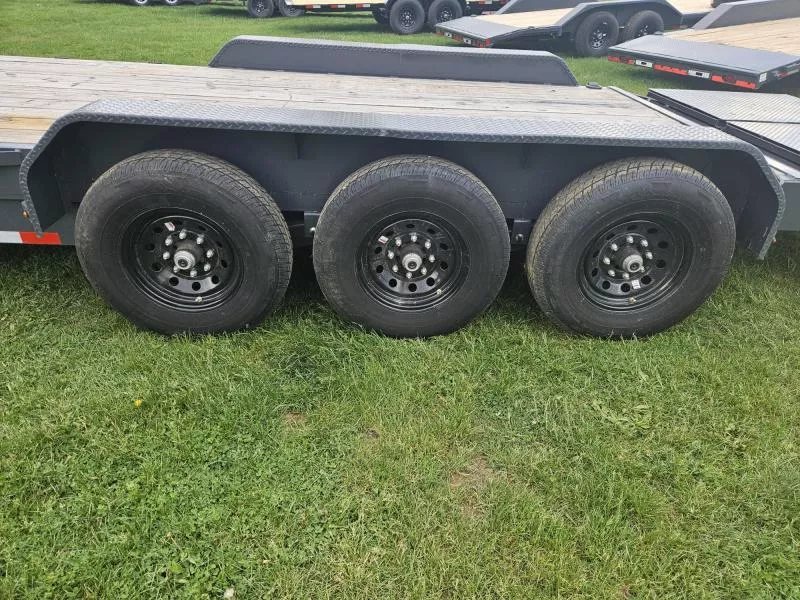 used Equipment / Flatbed Trailers Lamar Trailers  for sale, in Carlisle, PA Thumbnail 11
