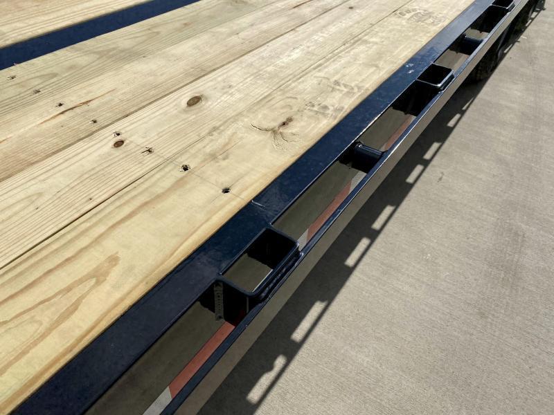 new Equipment / Flatbed Trailers Sure-Trac for sale, in Evans City, PA Thumbnail 13