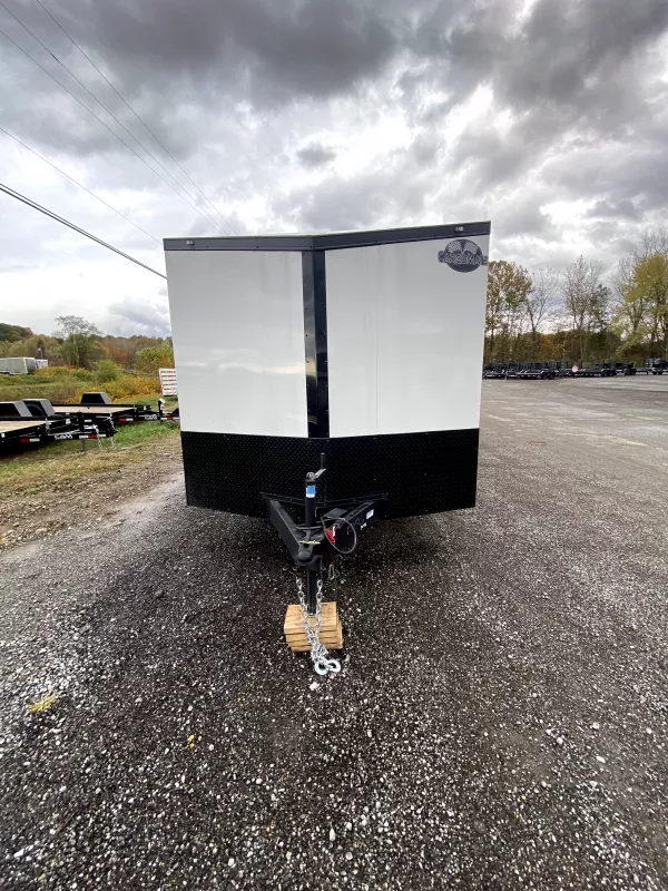 used Cargo (Enclosed) Trailers Cargo Mate  for sale, in West Middlesex, PA Thumbnail 2