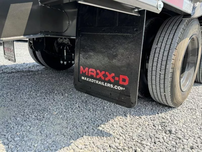 2026 MAXXD 102x40' LHX Gooseneck Beavertail Deckover Trailer 40000# GVW * 3" BALL COUPLER * ENGINEERED BEAM * HYDRAULIC JACKS * 16K AXLES * EOH BRAKES * JUNIOR I-BEAM C/M 12" O.C. * HDSS SUSPENSION * FULL WIDTH RAMPS * METALLIC GREY * 17.5'S xnUzDcck5rie