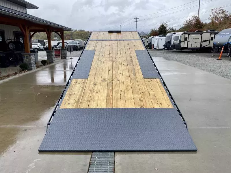 new Equipment / Flatbed Trailers Lamar Trailers  for sale, in Irwin, PA Thumbnail 5