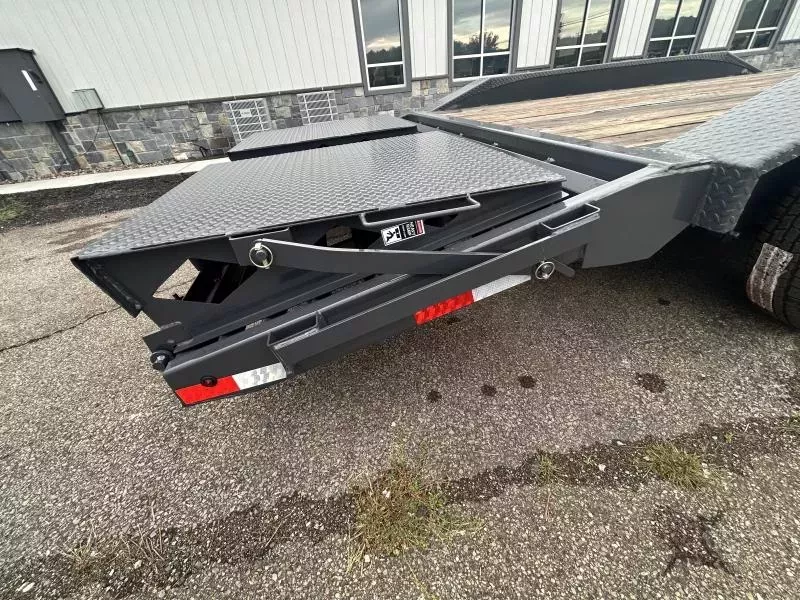 new Equipment / Flatbed Trailers Lamar Trailers  for sale, in Evans City, PA Thumbnail 11