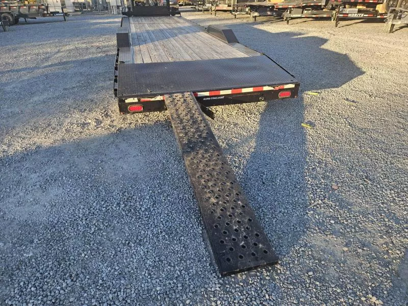 used Car Haulers / Racing Trailers Sure-Trac  for sale, in Carlisle, PA Thumbnail 17
