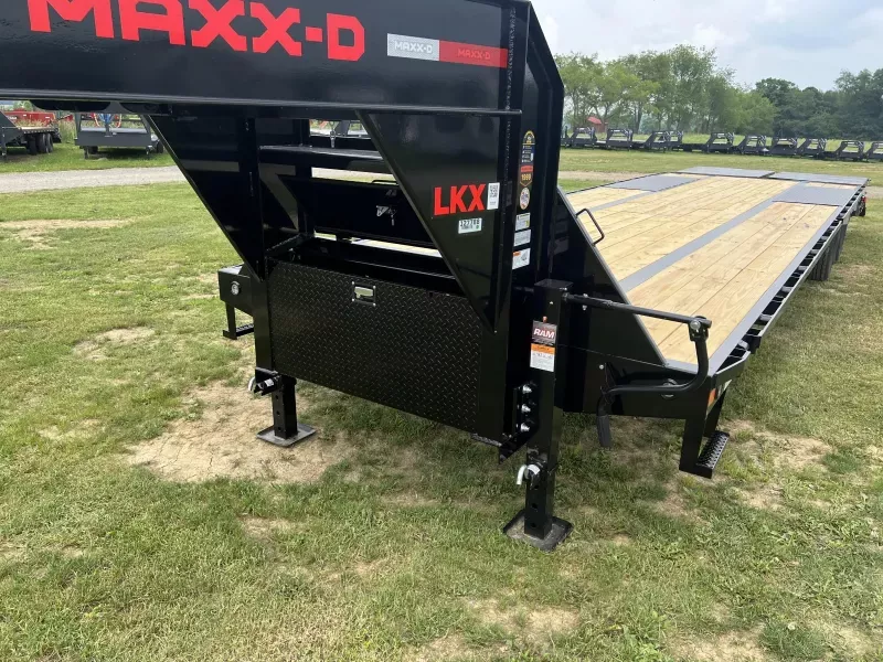 new Equipment / Flatbed Trailers MAXX-D  for sale, in West Middlesex, PA Thumbnail 11