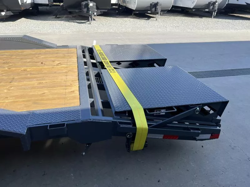 new Equipment / Flatbed Trailers Lamar Trailers  for sale, in Carlisle, PA Thumbnail 16