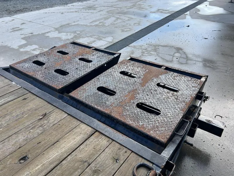 used Equipment / Flatbed Trailers Sure-Trac  for sale, in Irwin, PA Thumbnail 6