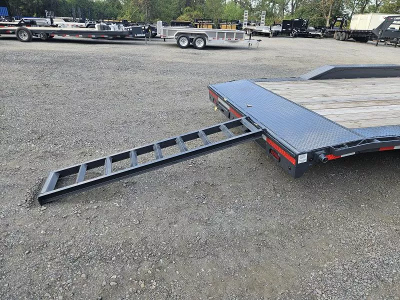 used Car Haulers / Racing Trailers Lamar Trailers  for sale, in Carlisle, PA Thumbnail 6
