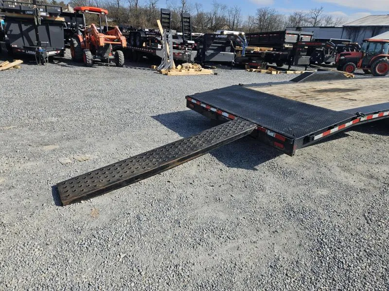 used Car Haulers / Racing Trailers Sure-Trac  for sale, in Carlisle, PA Thumbnail 11